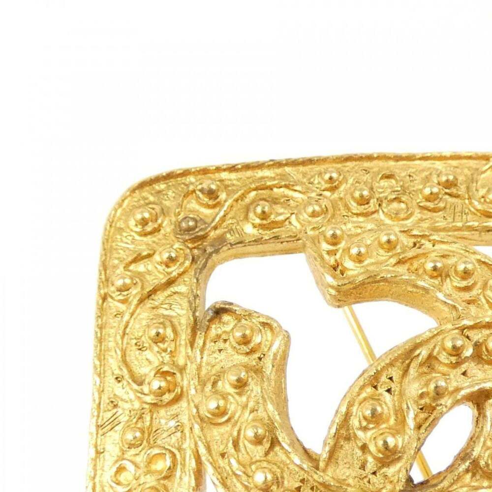CHANEL Gold Brooch - Picture 3 of 4